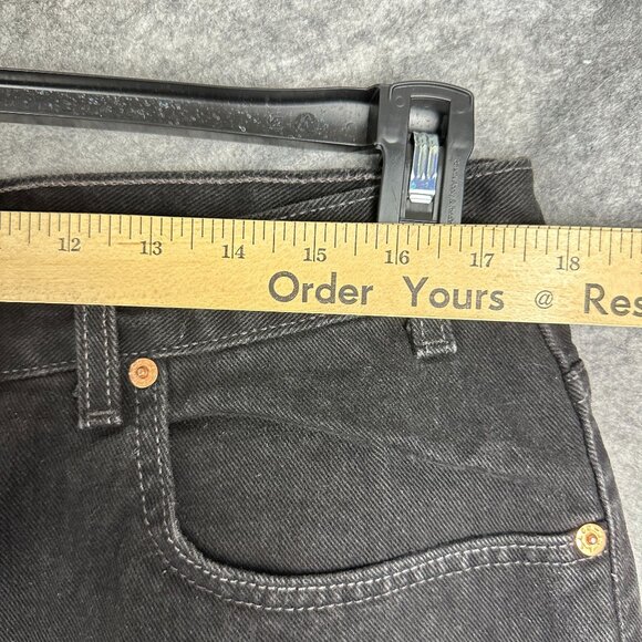 Vintage Levi's 560 Jeans Men 36x30 Black Baggy Denim Loose Fit Tapered Leg - Picture 15 of 15